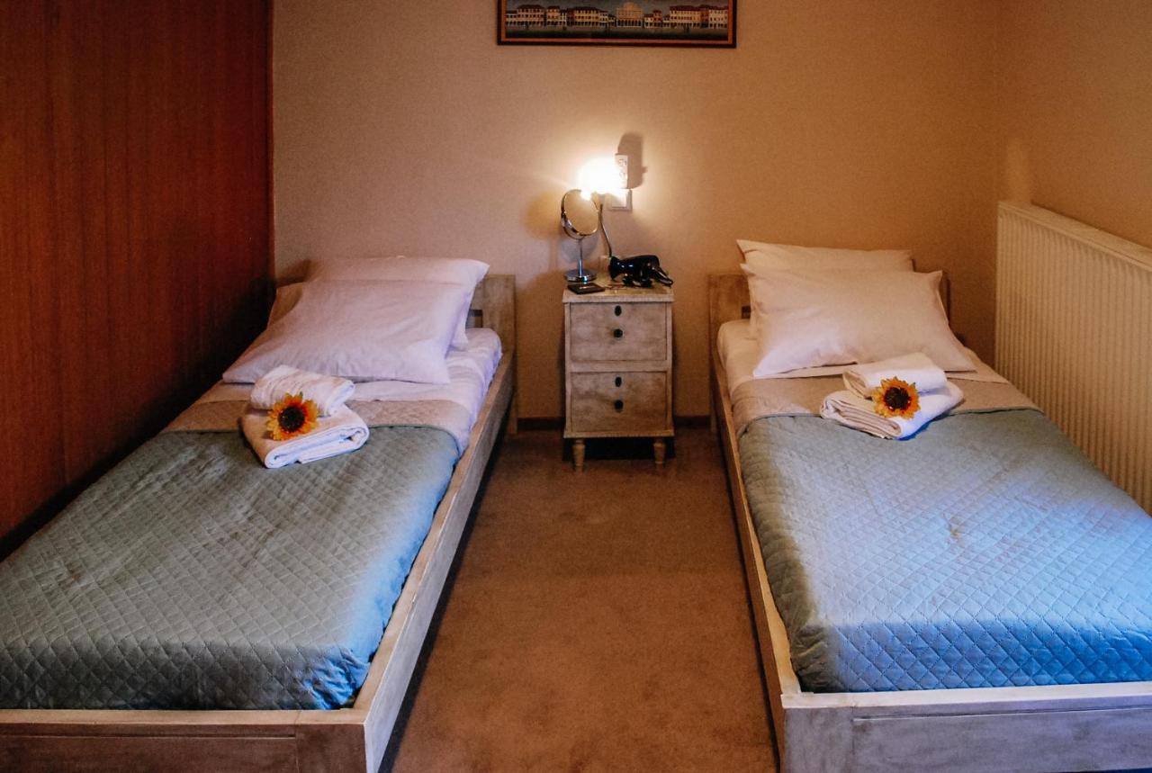 St.Denis Townhouse Apartment Kota Zakynthos Bagian luar foto